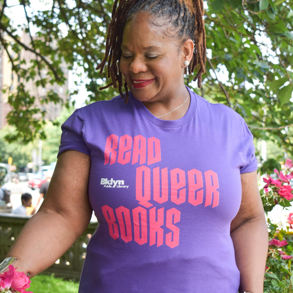 Read Queer Books T-Shirt